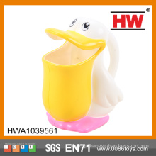 ABS Material Cartoon Duck Brinquedos para banho Kids